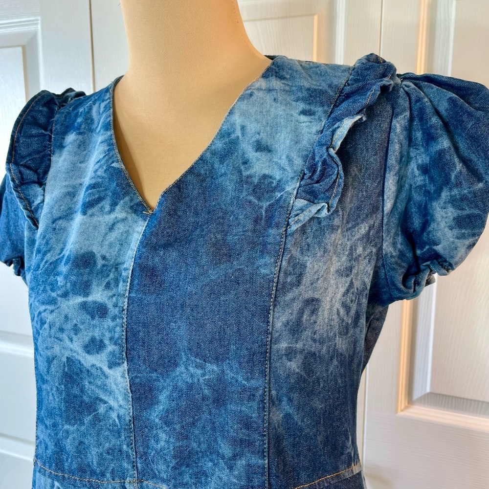 D’ Vanelle Elegant Blue Tie-Dye Denim Dress, size M - Picture 9 of 17